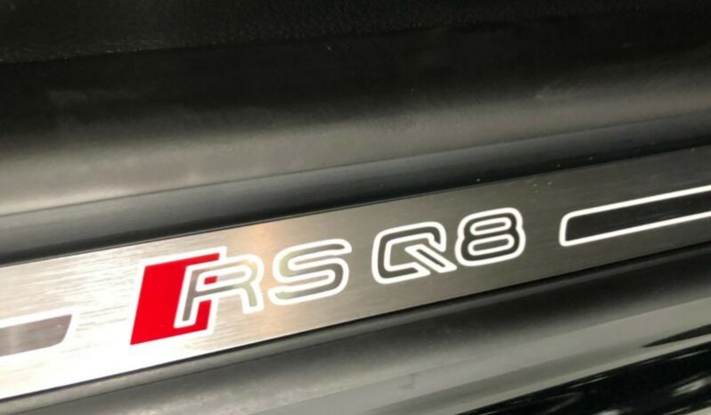 AUDI RSQ8 4.0 TFSI V8 QUATTRO full