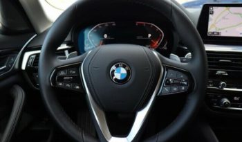 BMW rad 5 520d xDrive Sport Line A/T full
